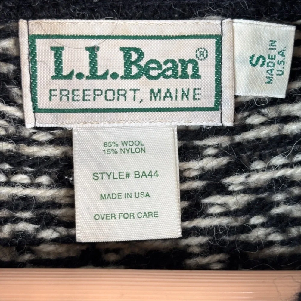 VTG LL Bean Wool Fair Isle Cardigan S Nordic Black Cream Red Cottage Made in USA